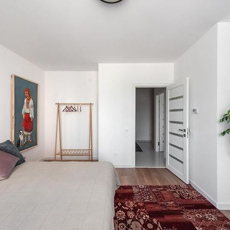 Luxury Apartment Slava Ukraini イヴァーノ＝フランキーウシク エクステリア 写真