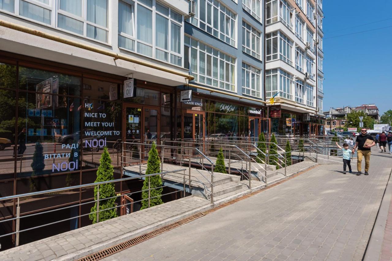 Luxury Apartment Slava Ukraini イヴァーノ＝フランキーウシク エクステリア 写真